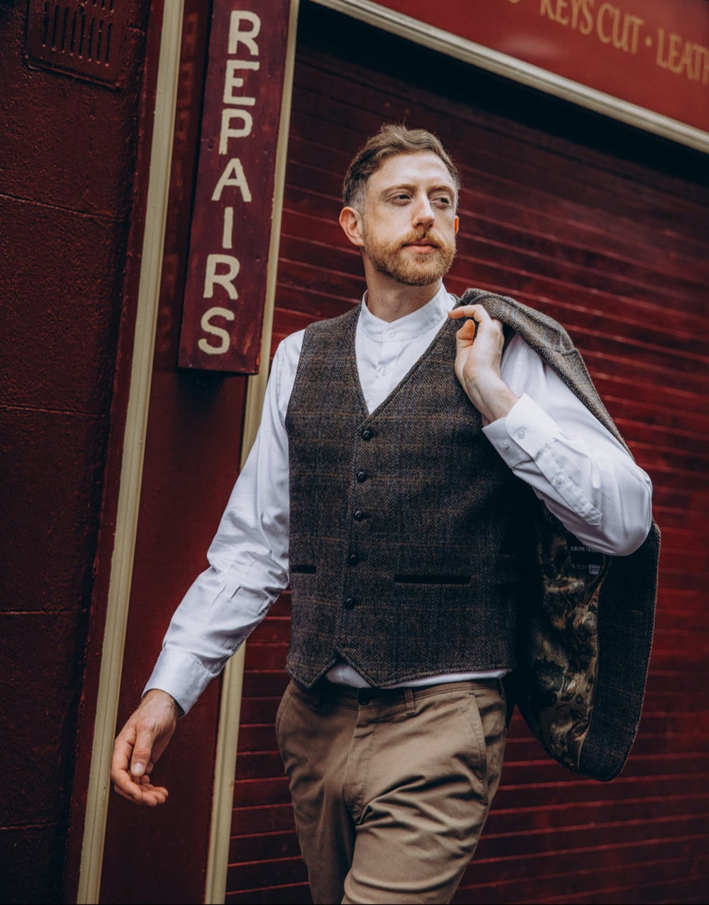 Brown Hunting Tweed Waistcoat & Vest