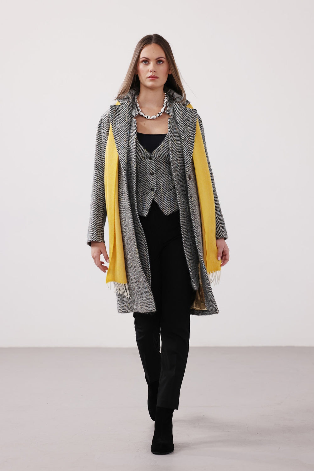 Ensemble de manteau de ville à chevrons noir et blanc