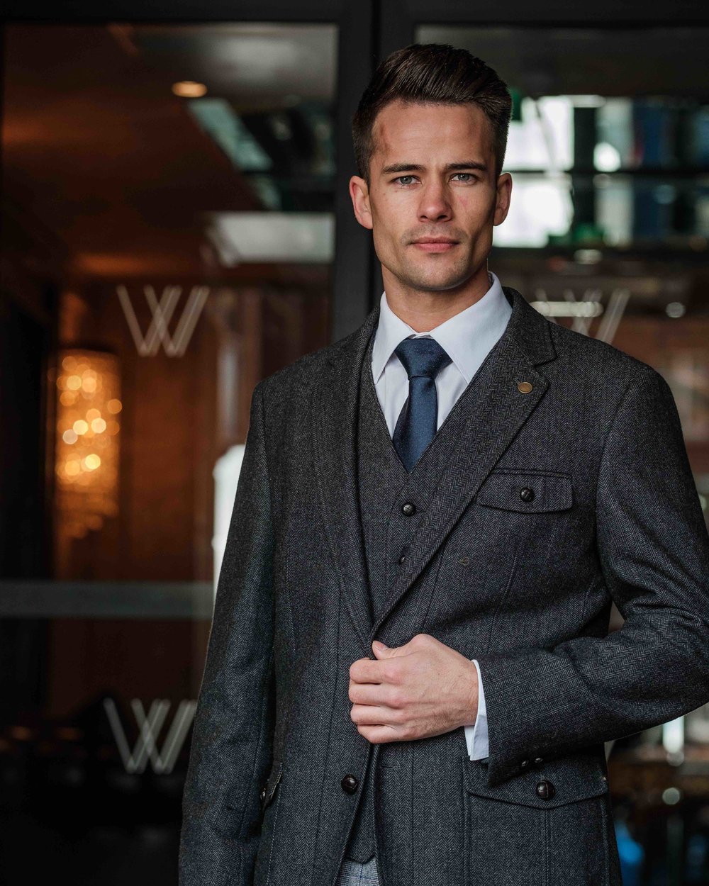 The Swift Grey Herringbone Tweed Blazer Sportscoat Classic