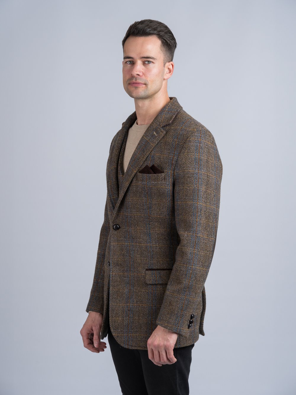 Horse Brown Hunting Tweed Jacket with Moleskin Trim