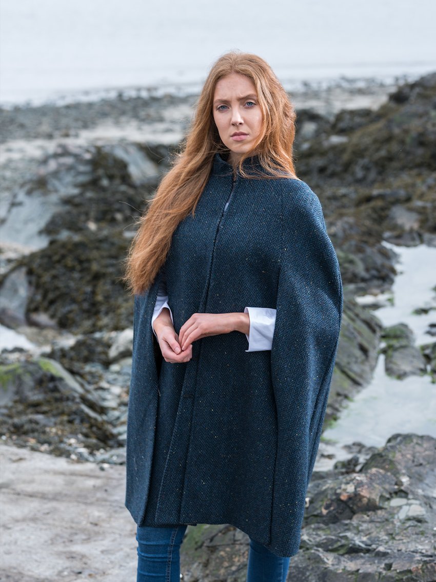 Blauer Tweed-Umhang für Damen