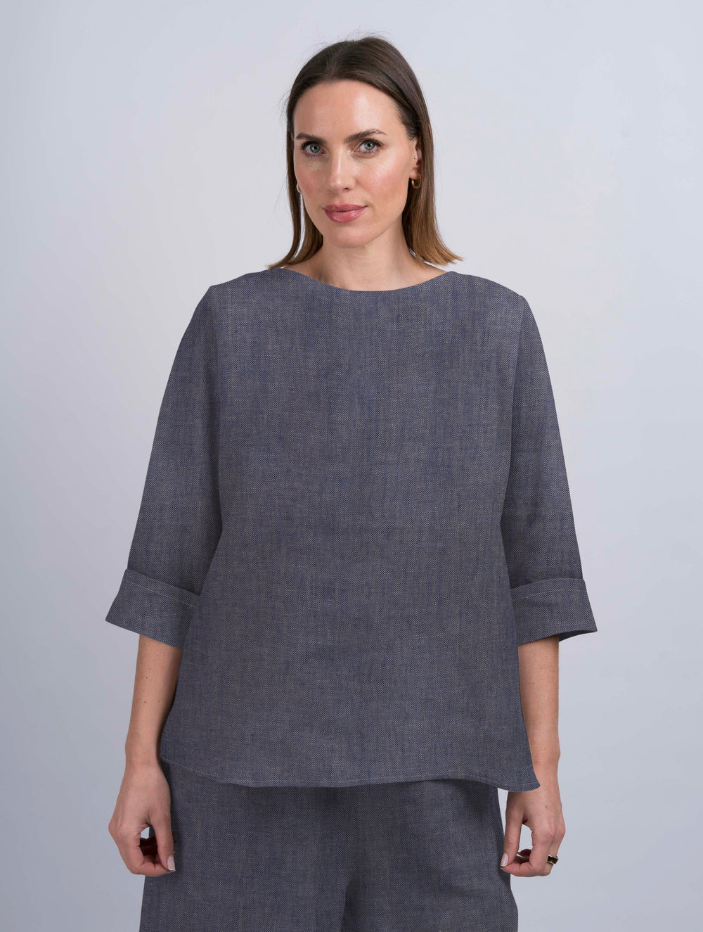 Women's Pleat Back Denim Linen Top