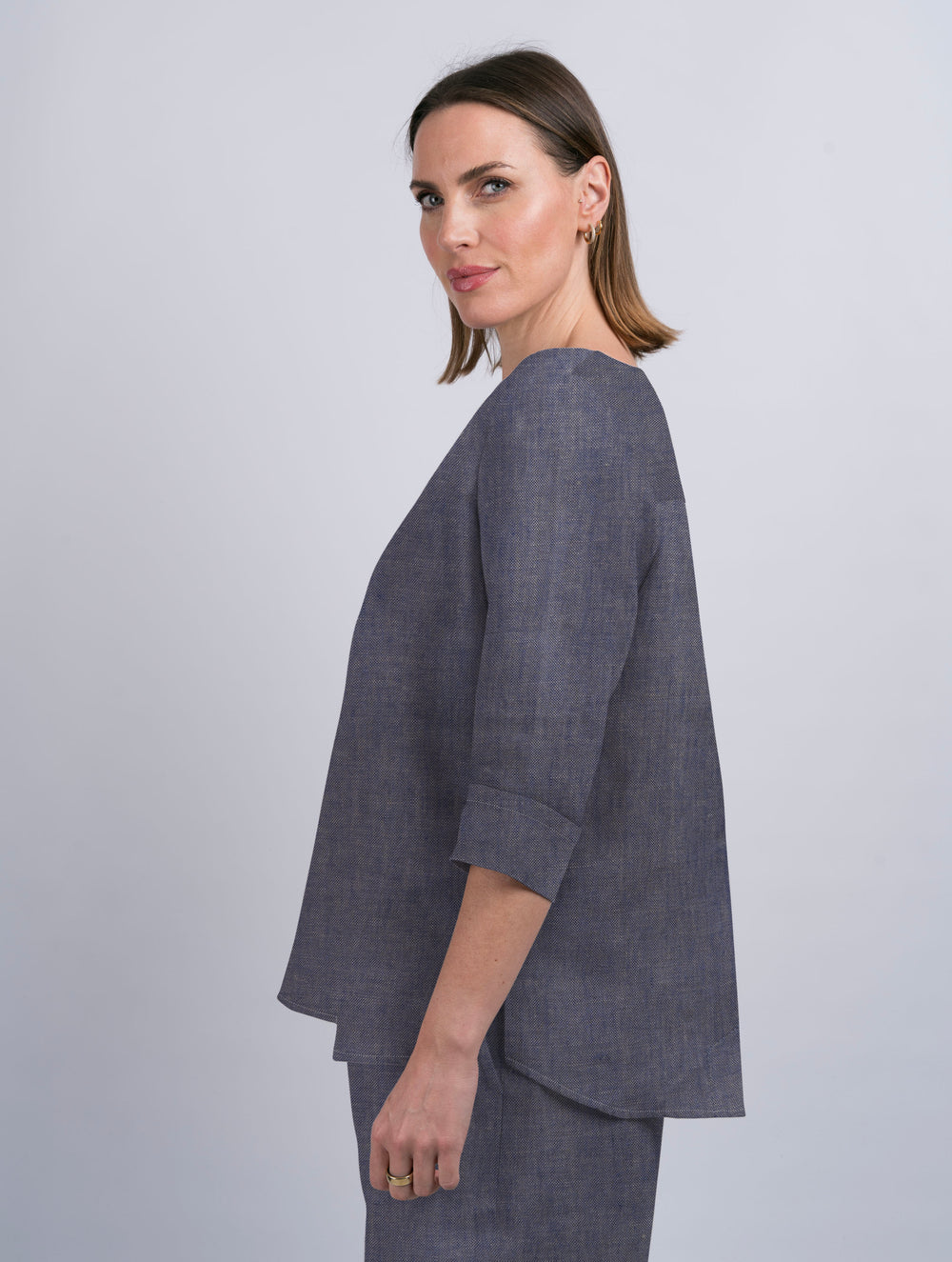 Women's Pleat Back Denim Linen Top