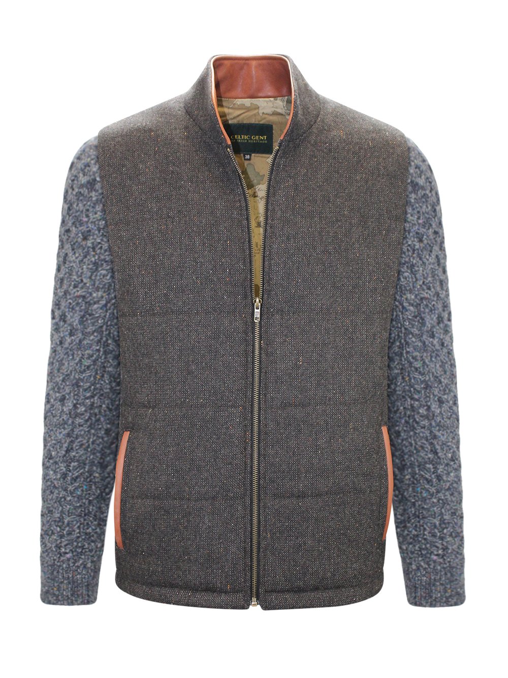 Braune Shackleton-Jacke mit marineblau melierten Zopfmuster-Ärmeln