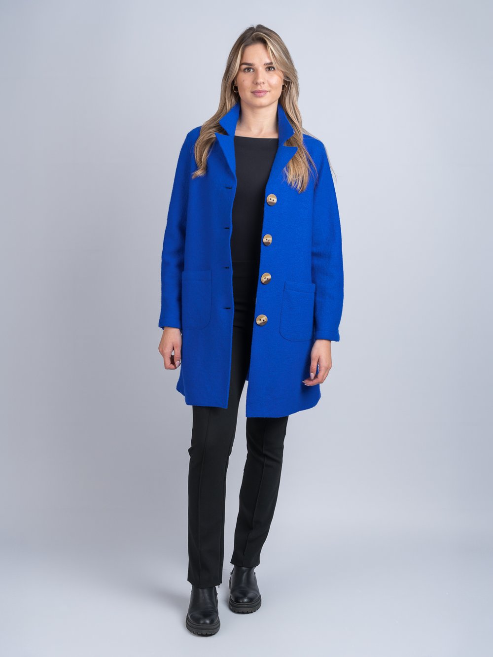 Königsblauer Swing-Mantel