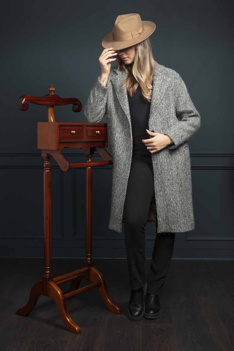 Cheltenham Festival Outfits for Women: How to Dress for Race Day