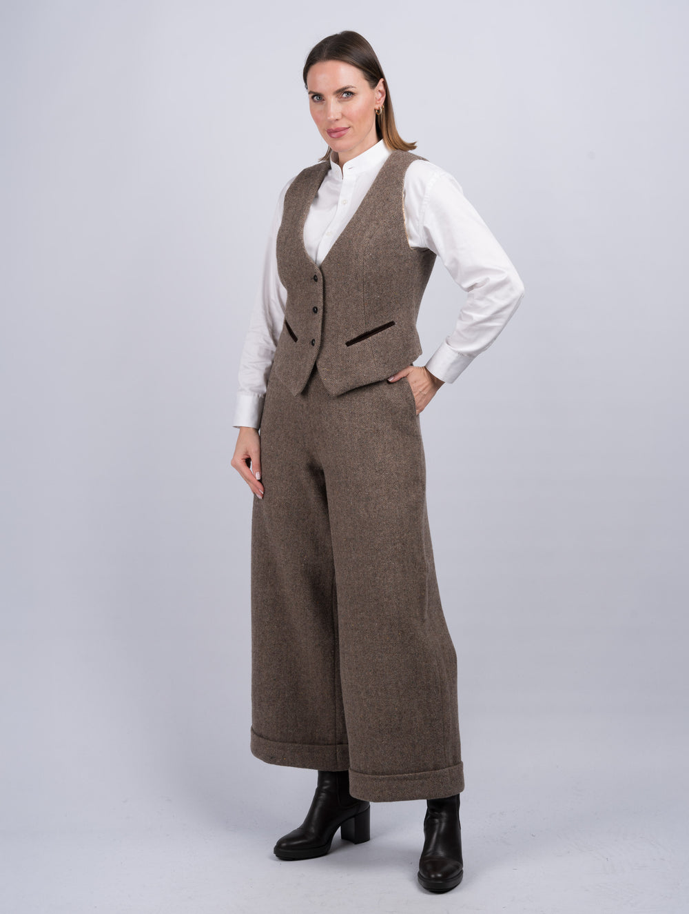 Women's Fawn Tweed Trousers & Pants