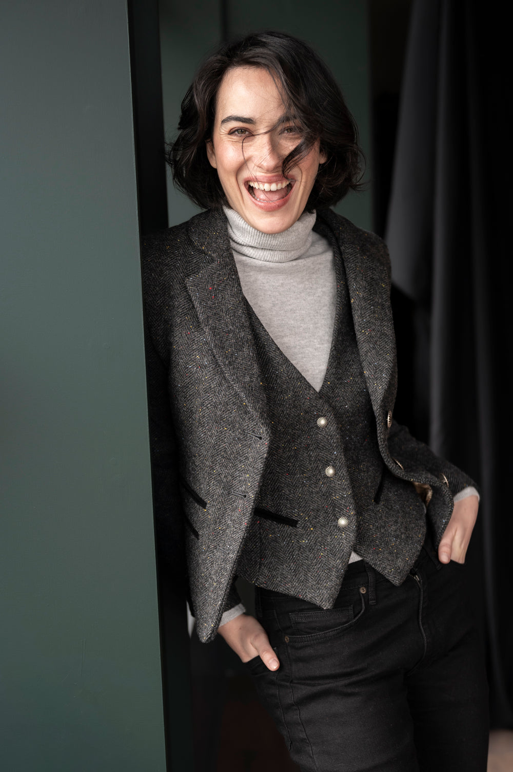 Women's Smoke Grey Herringbone Cropped  Tweed Jacket & Blazer