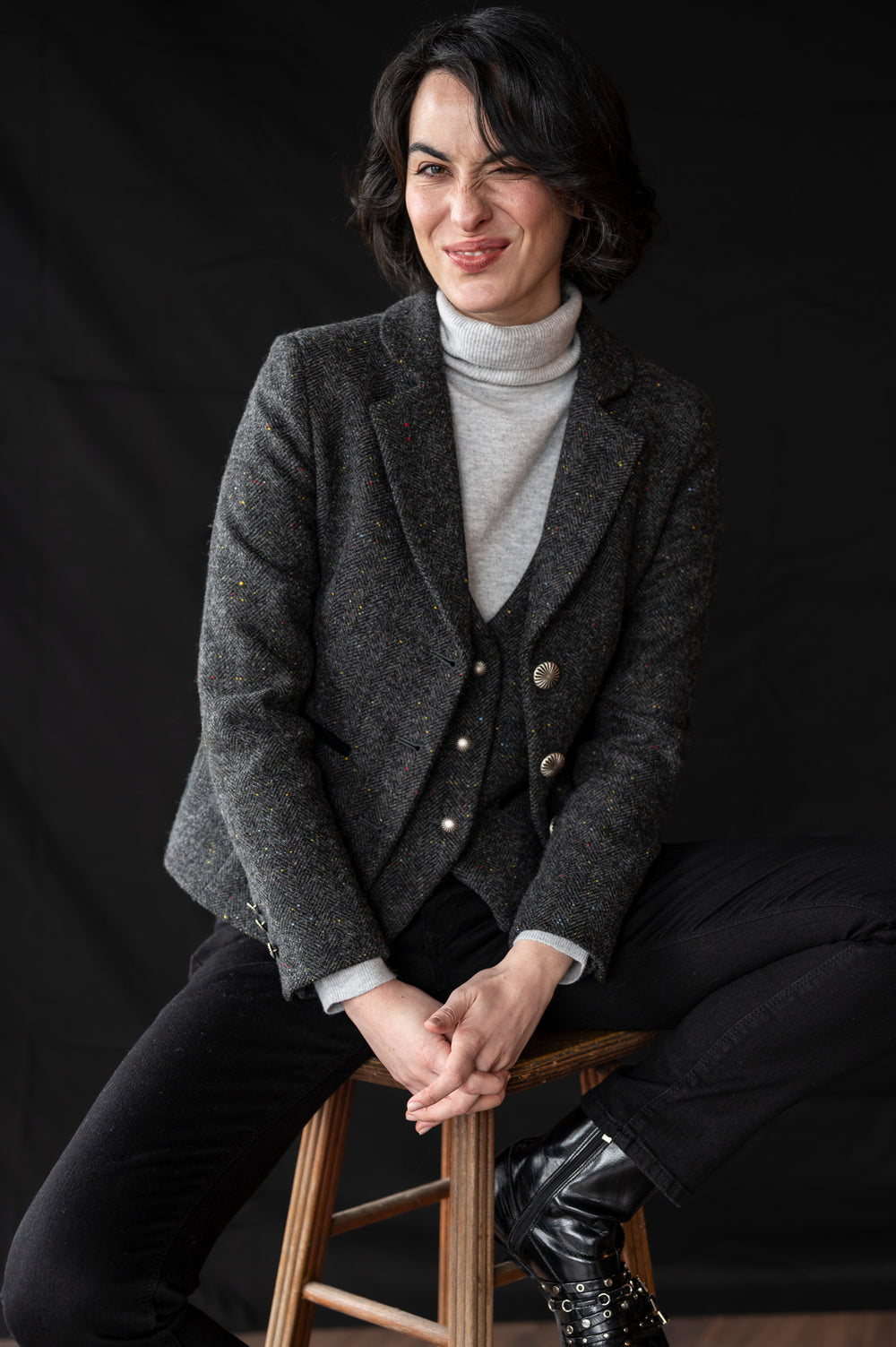 Women's Smoke Grey Herringbone Cropped  Tweed Jacket & Blazer