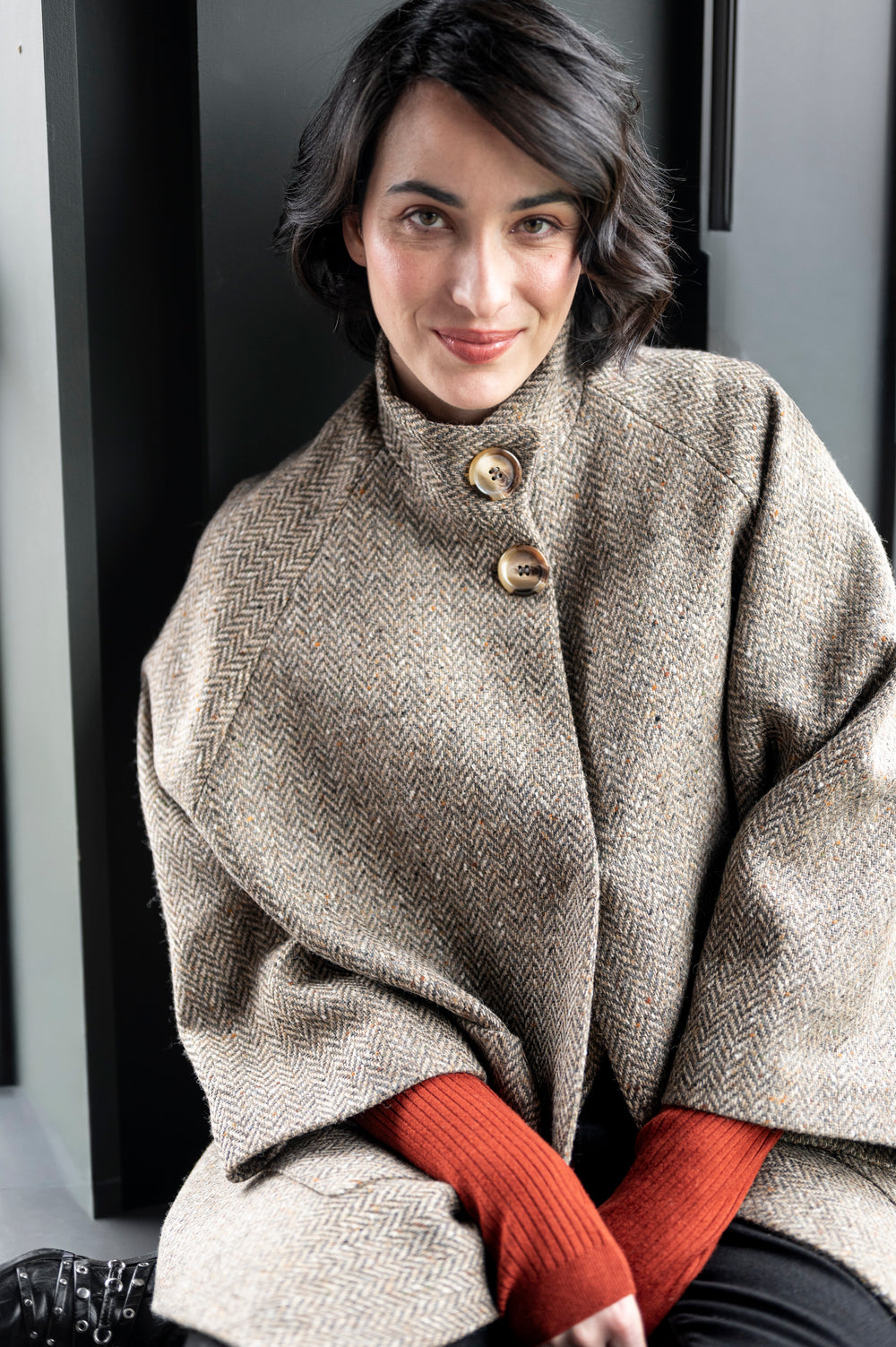 Women's Oak Herringbone Tweed Cape Coat