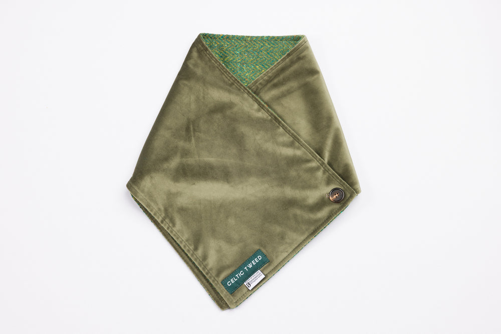 Emerald Green Herringbone Tweed Snood Scarf with Reversible Velvet