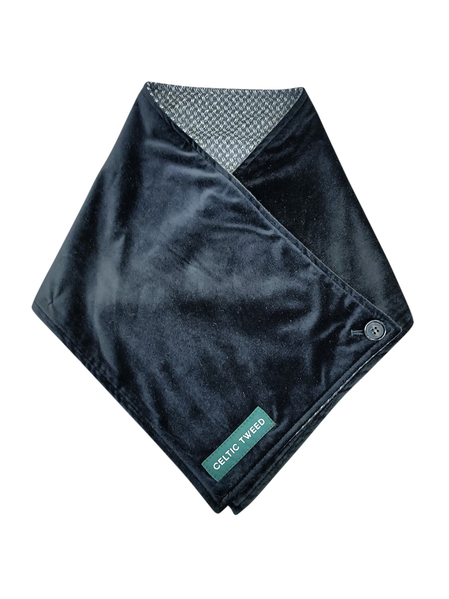 Écharpe tube en tweed à carreaux gris foncé avec écharpe tube réversible en velours noir