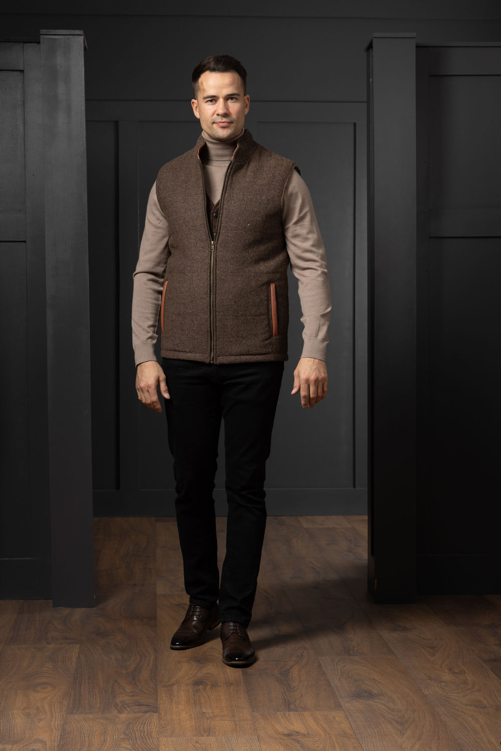 Mid Brown Tweed Bodywarmer with Leather Trims