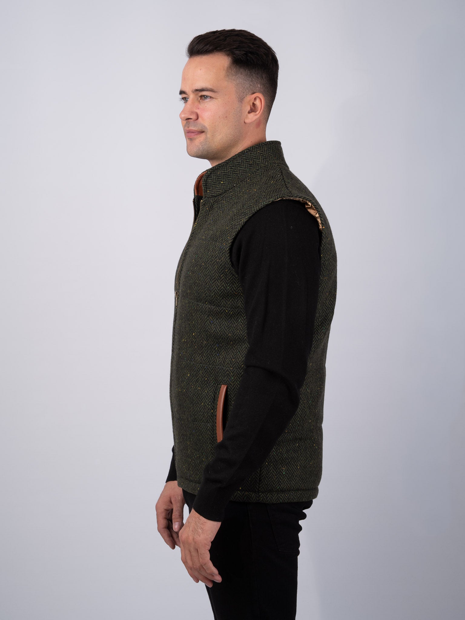 ヘヨン　tweed gilet / black James Overcheck Tweed Gilet in Blue | Blarney