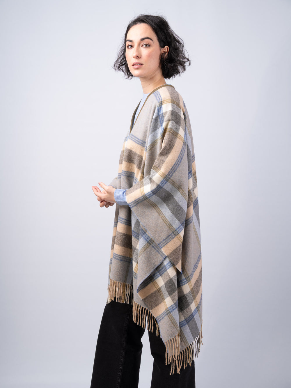 Women's Fawn Blue Check Lambswool Brat Shawl