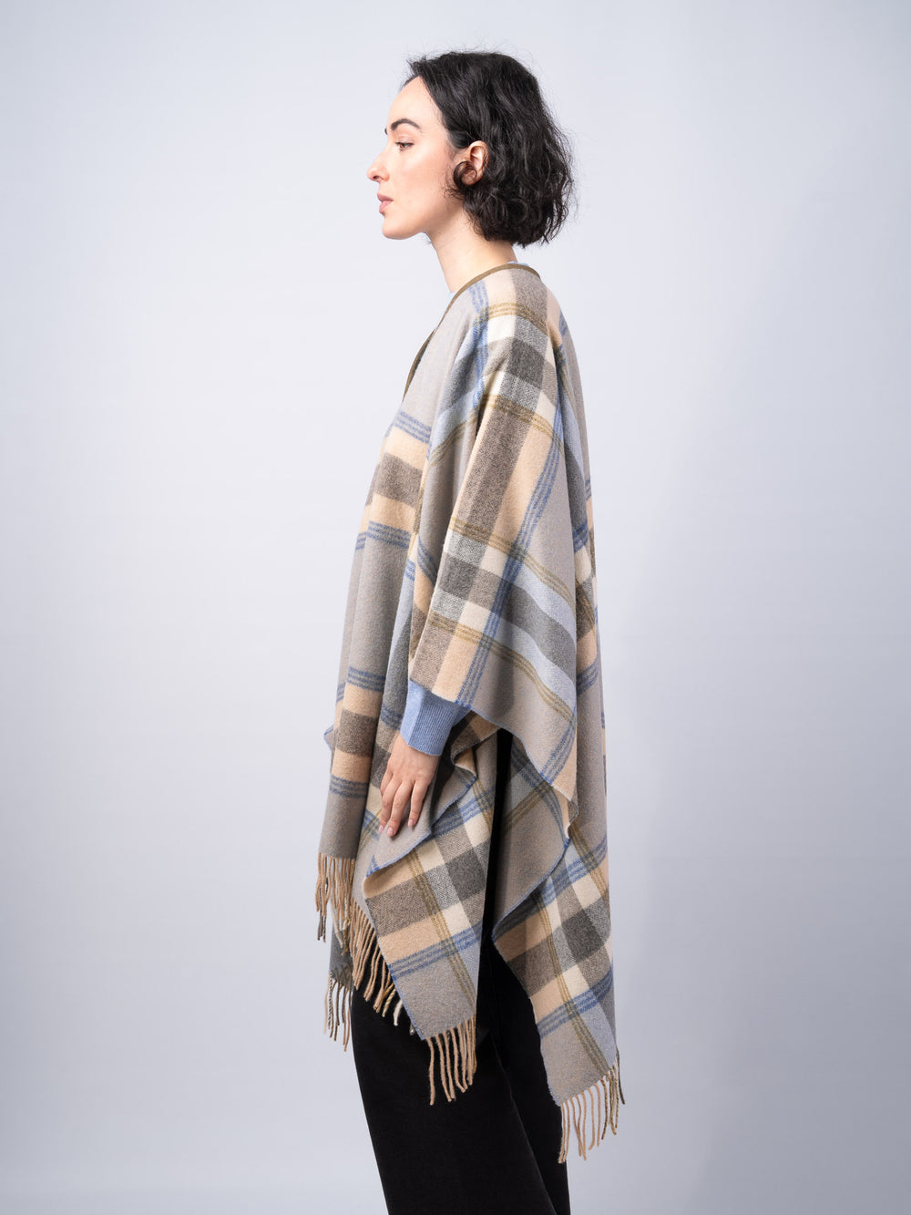 Women's Fawn Blue Check Lambswool Brat Shawl