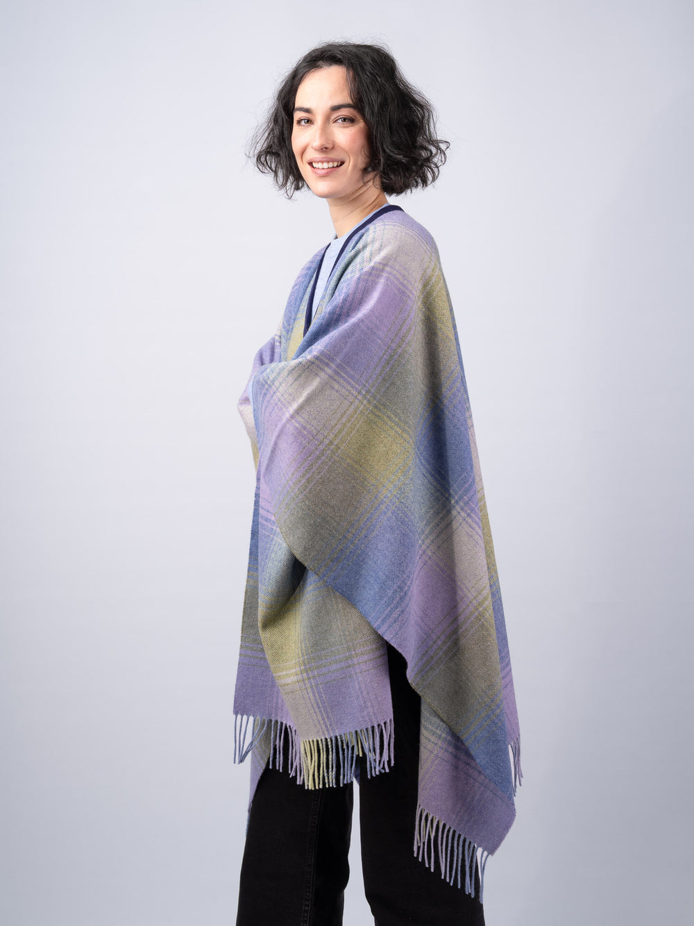 Women's Heather Check Lambswool Brat Shawl