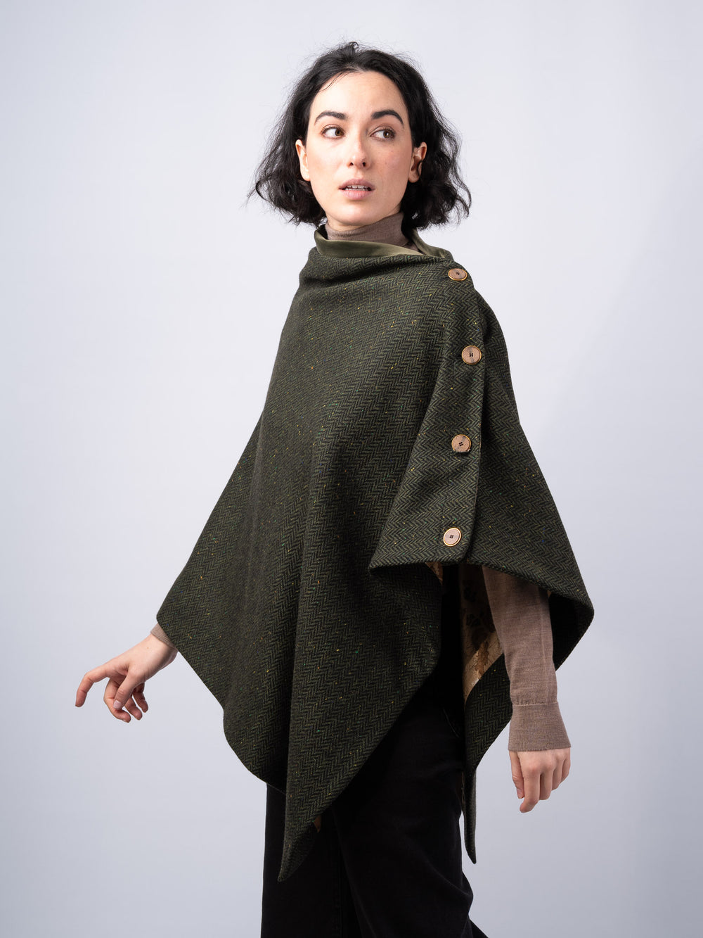 Women's Green Herringbone Tweed Wool Cape & Cloak