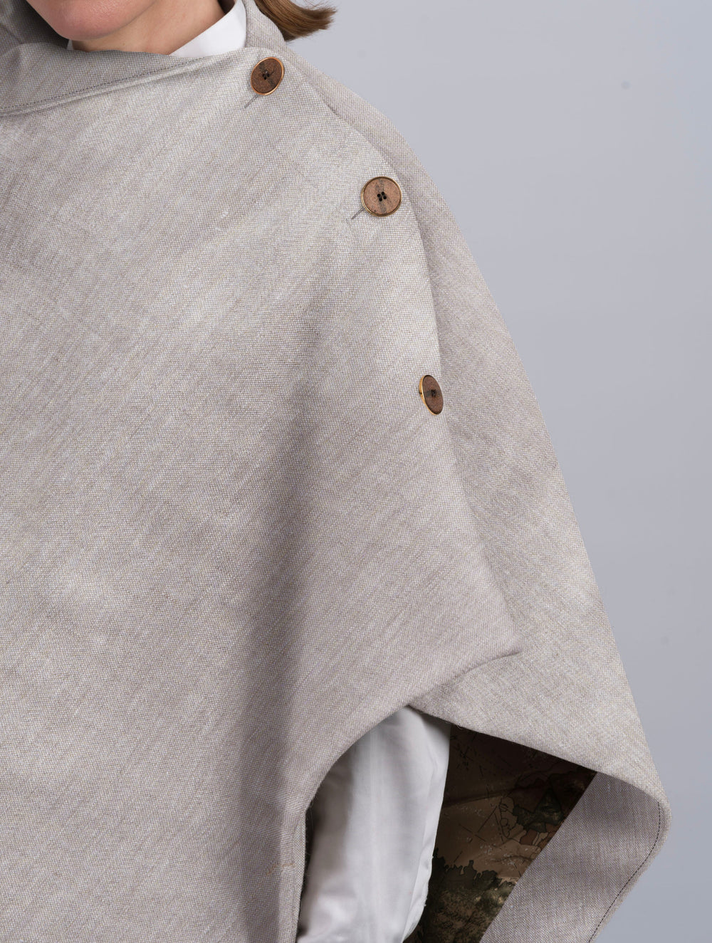 Women's Desert Linen Cape