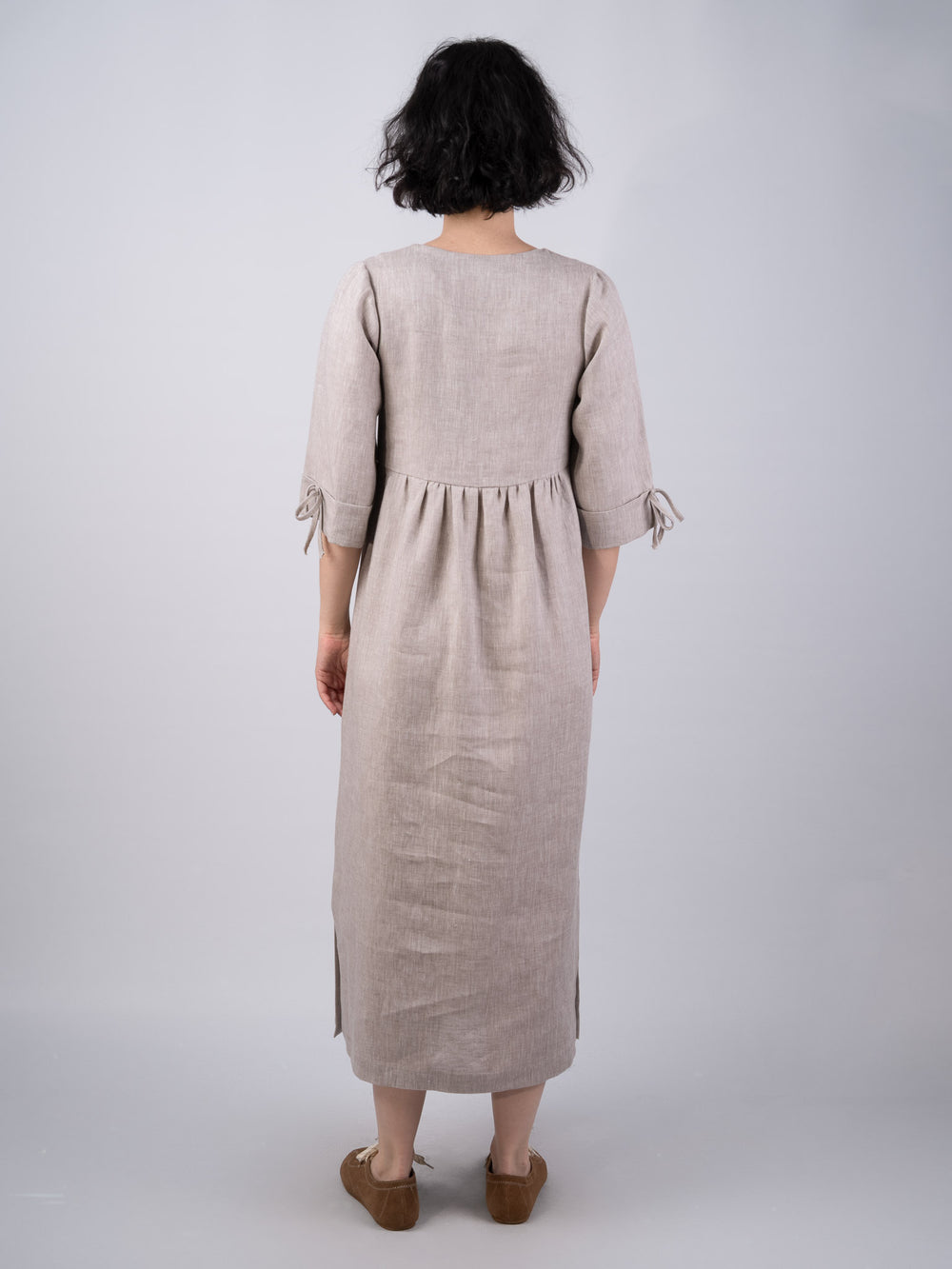 Women's Linen Desert Dress With Sleeves