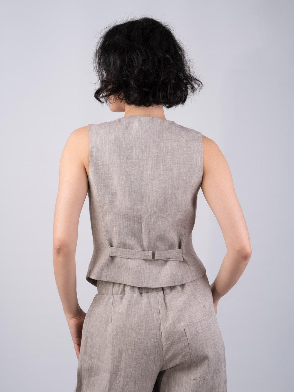 Women's Classic Linen Desert Waistcoat & Vest